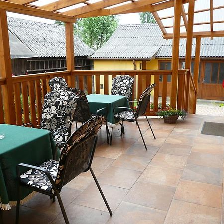 Guest House Penzion Milka สมิชานี ภายนอก รูปภาพ