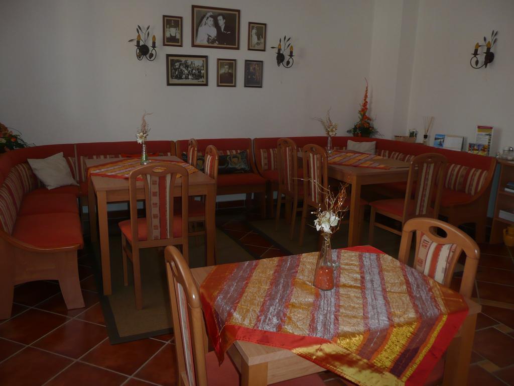 Guest House Penzion Milka สมิชานี ภายนอก รูปภาพ
