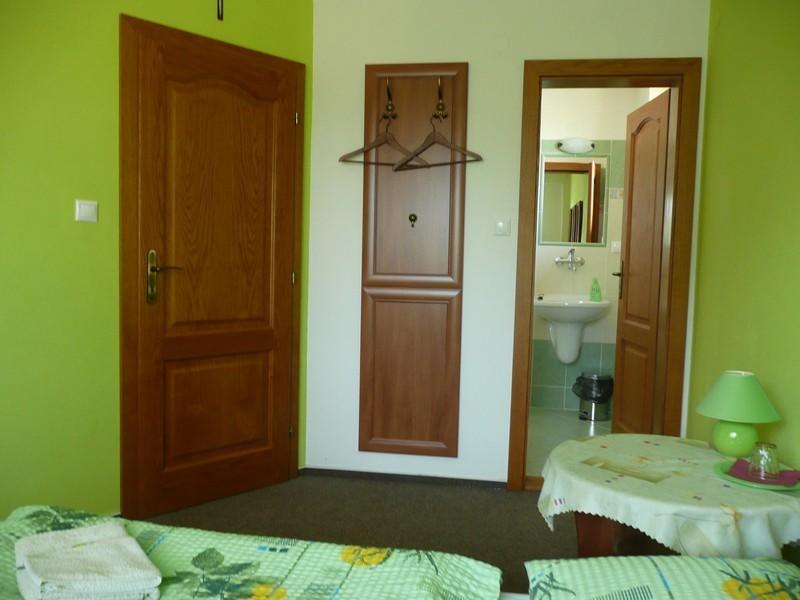 Guest House Penzion Milka สมิชานี ภายนอก รูปภาพ